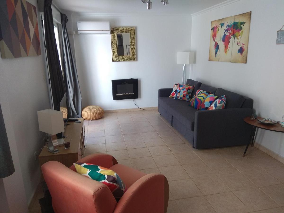 Apartament Attic At 91 Pinoso Zewnętrze zdjęcie